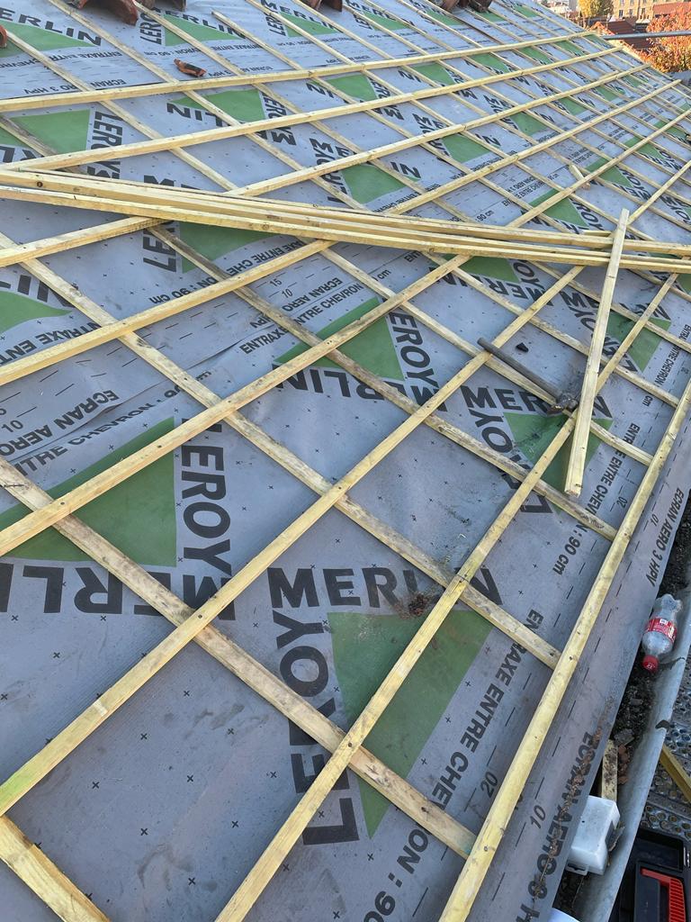 Artisan Couvreur, charpentier, zingueur et ramoneur  à Villeneuve-d'Ascq (59650) dans le Nord (59)