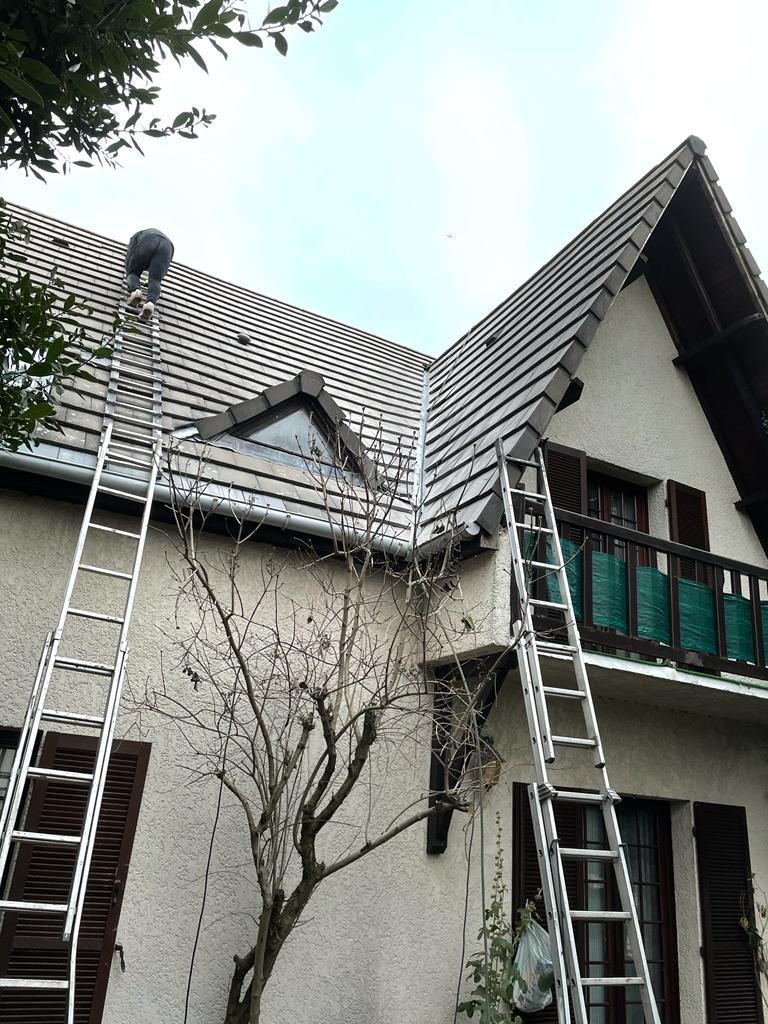 Artisan Couvreur, charpentier, zingueur et ramoneur  à Villeneuve-d'Ascq (59650) dans le Nord (59)