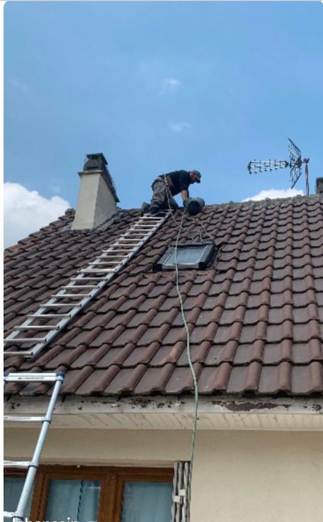 Artisan Couvreur, charpentier, zingueur et ramoneur à Villeneuve-d'Ascq (59650) dans le Nord (59)